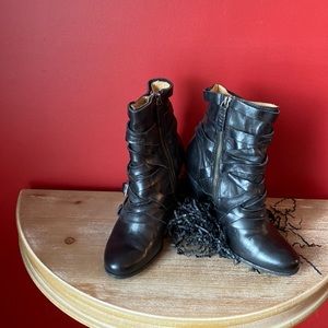 Frye Boots 7.5
